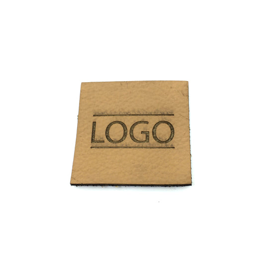 Label square 40 x 40 mm with logo