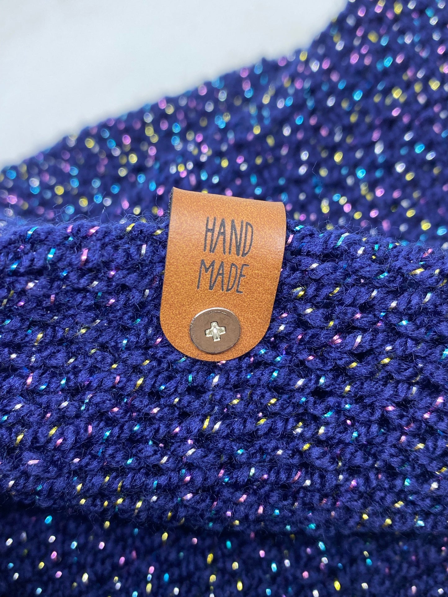 Labels 15 x 50 mm rounded, with rivet, Lama